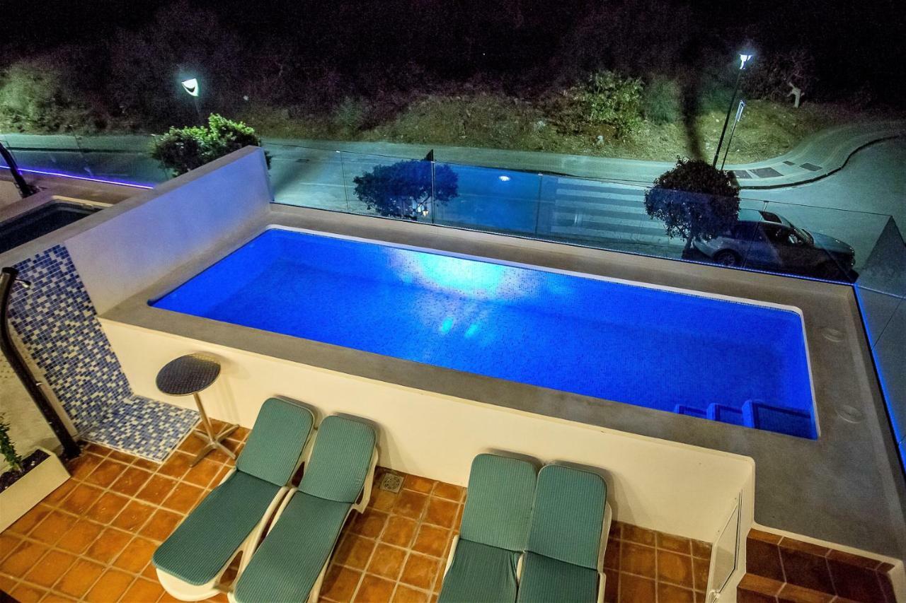 Luxury Apartments With Private Swimming Pool Marbella Exterior photo